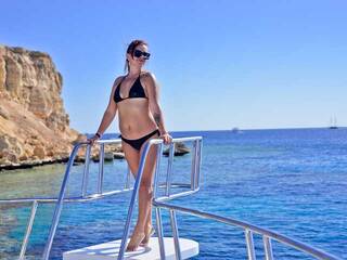 Эротикалық бейне чат ToriBlacks