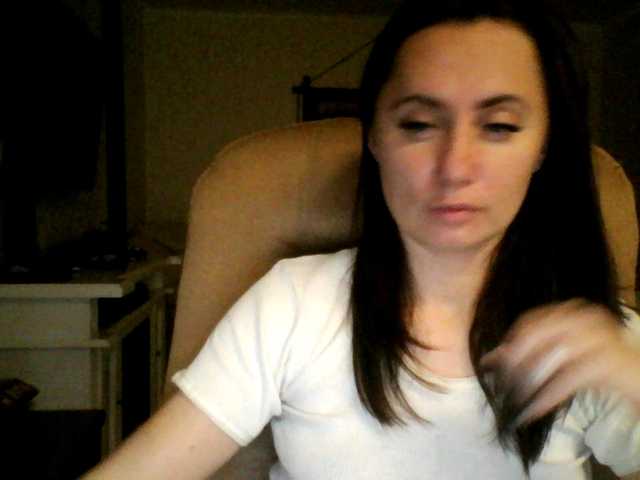 Трансляцияның скриншоттары TrickyHare