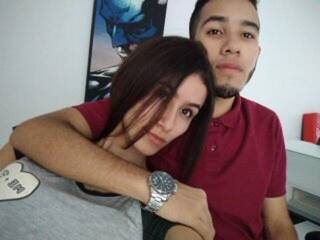 Эротикалық бейне чат twowolves