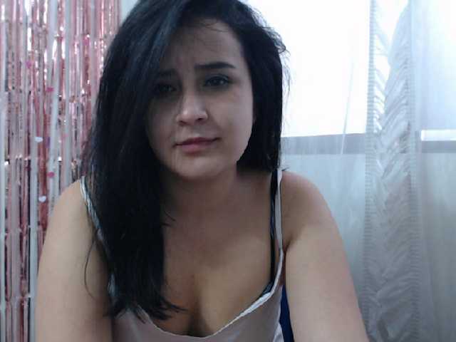 Трансляцияның скриншоттары valeyandre