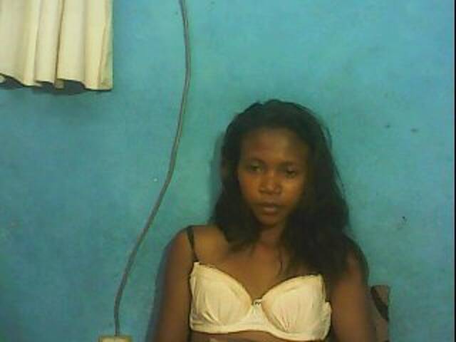 Трансляцияның скриншоттары Vanilly