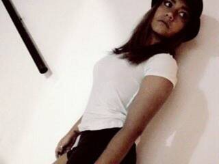 Эротикалық бейне чат VeronycaG