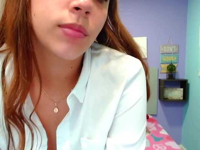 Трансляцияның скриншоттары VioletaSimmon