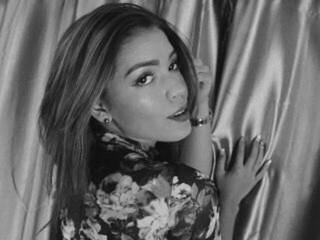 Эротикалық бейне чат VioletPearson