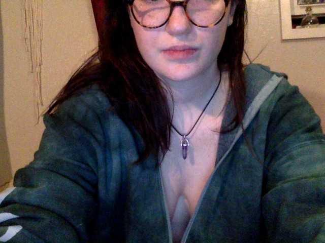 Трансляцияның скриншоттары Voodoo-lips