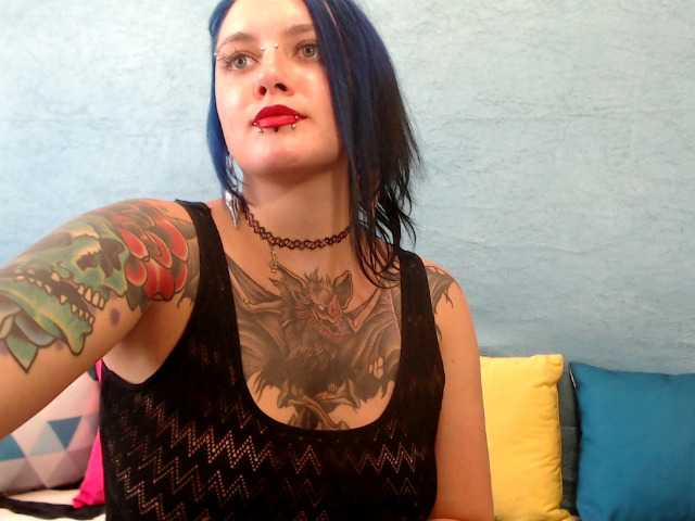 Трансляцияның скриншоттары xExoticGirlx