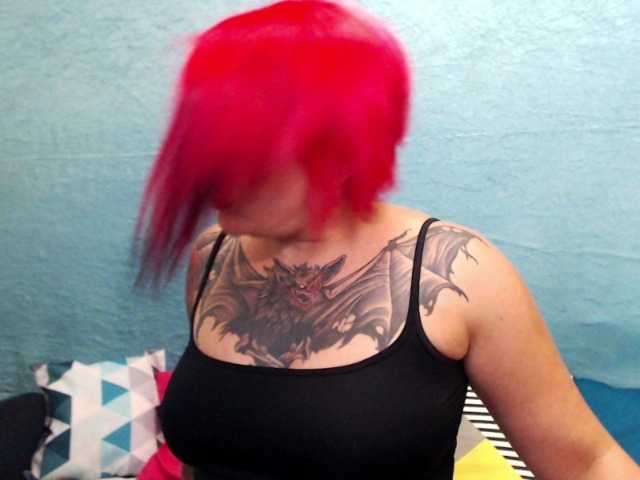 Трансляцияның скриншоттары xExoticGirlx