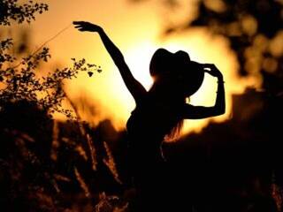 Эротикалық бейне чат XSaraSunshine