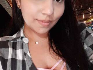 Эротикалық бейне чат YesseCandy