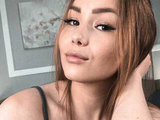 Эротикалық бейне чат yours-adele